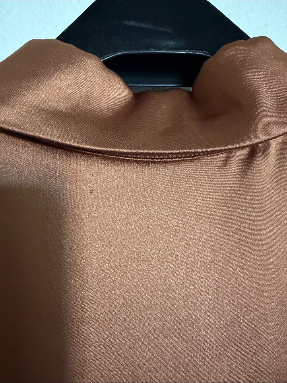 alice + olivia Camel Satin Button-Front Top - Picture 5 of 6